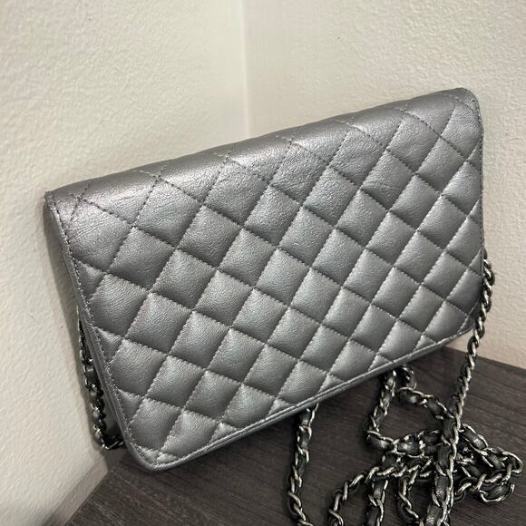 #413 CHANEL Wallet on Chain - Picture 2 of 12